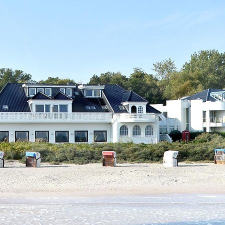 Hotel Seeschlösschen Hohwacht Exterior foto