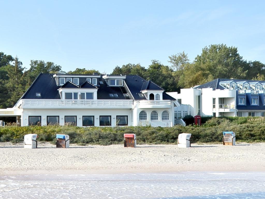 Hotel Seeschlösschen Hohwacht Exterior foto